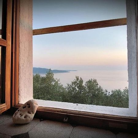 Ustrine View Villa Exterior foto