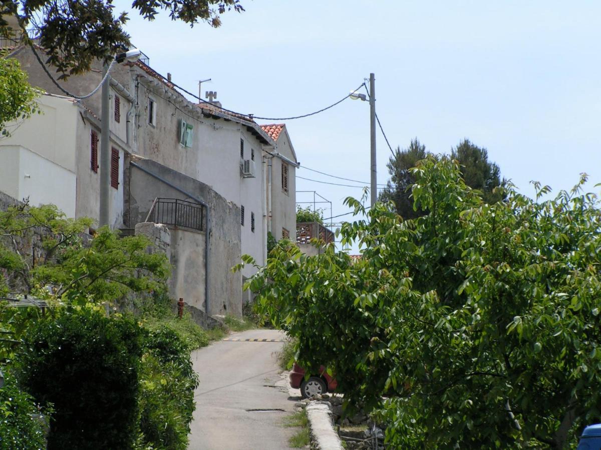 Ustrine View Villa Exterior foto