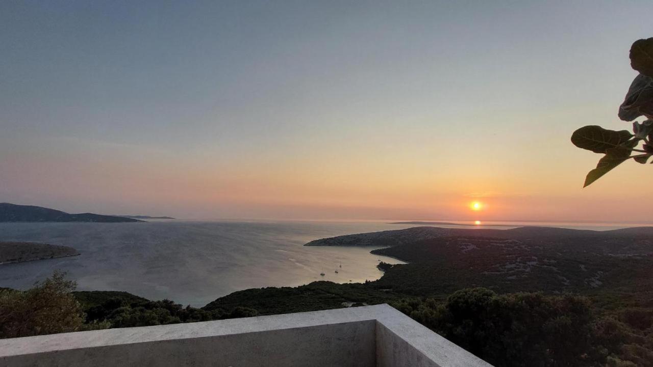 Ustrine View Villa Exterior foto